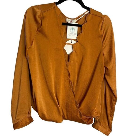 Umgee Faux Wrap Scallop Neckline Blouse Womens S Bronze Gold Lightweight Top New - Picture 4 of 11